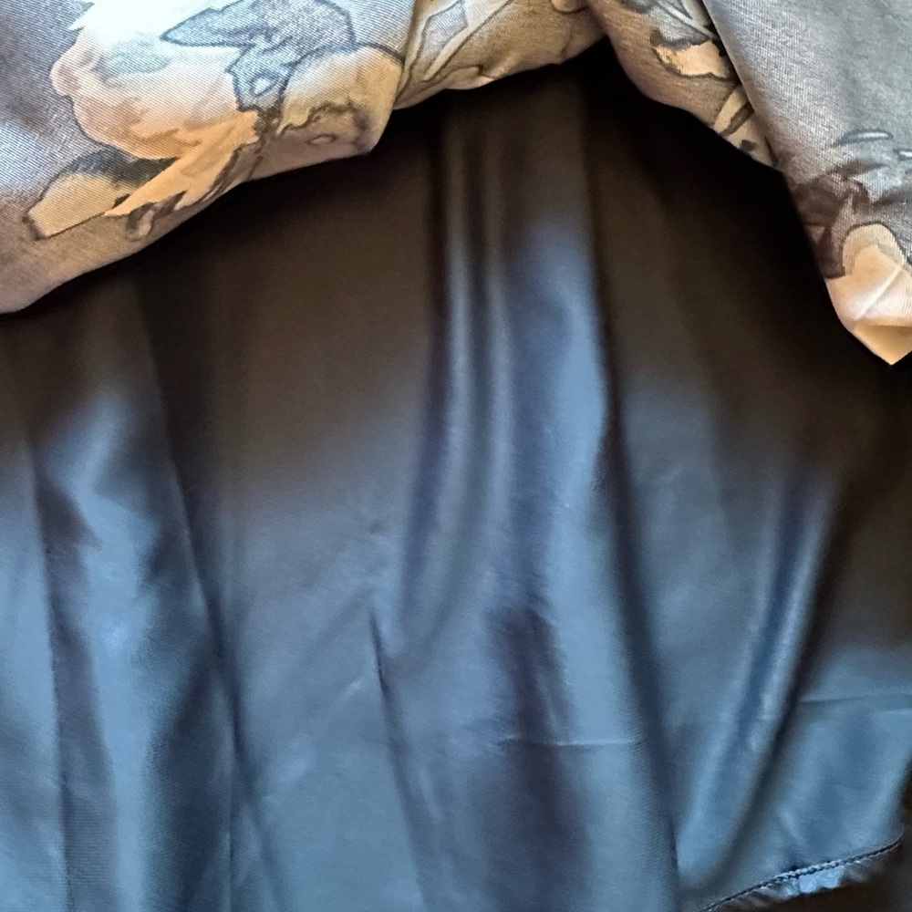 White House Back Market Full Midi Skirt Floral Blue/Teal size 2 NWT #101 - Picture 3 of 7